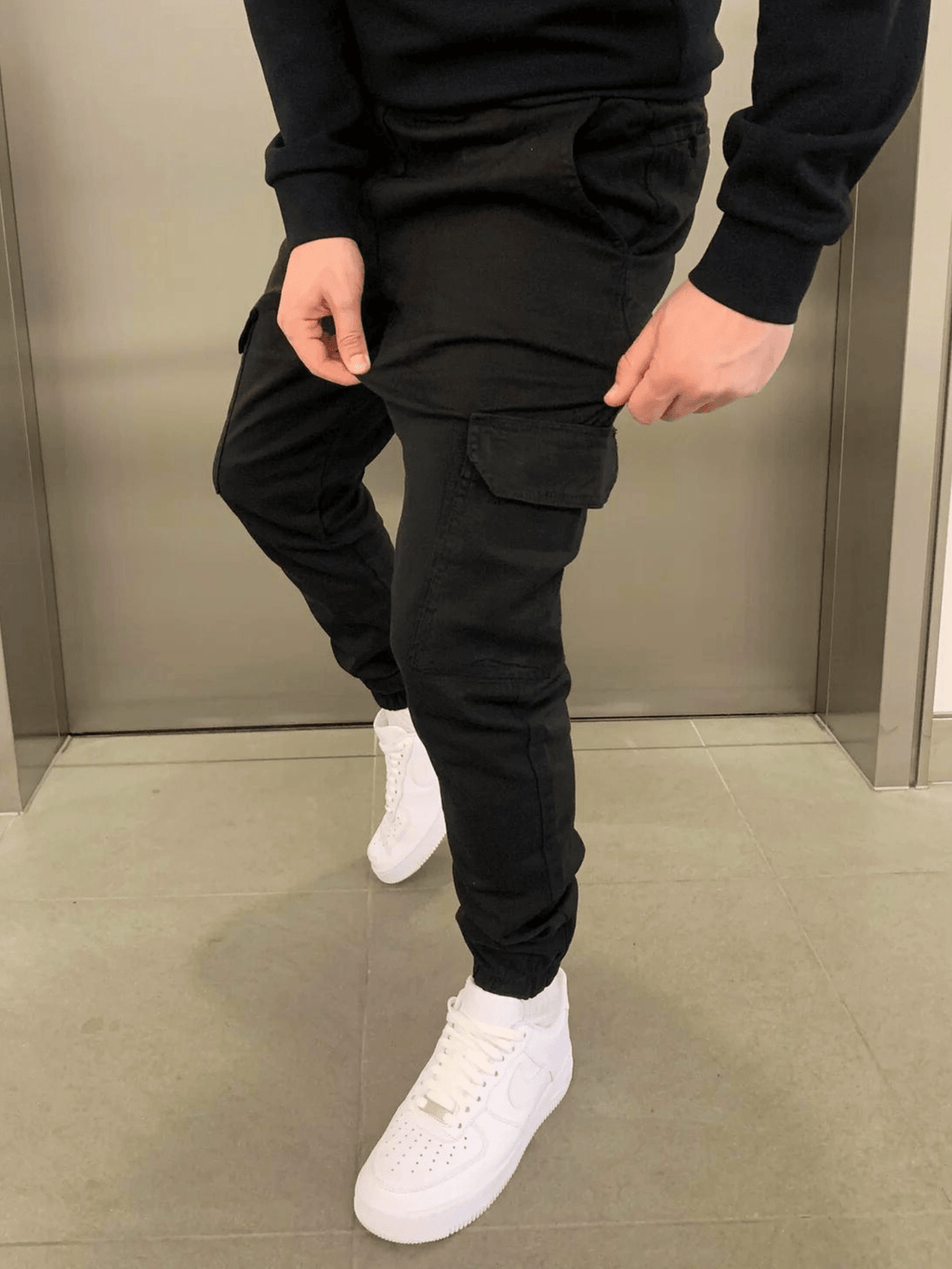 Tomasz – Męskie Spodnie Cargo Slim Fit z Elastycznym Pasem