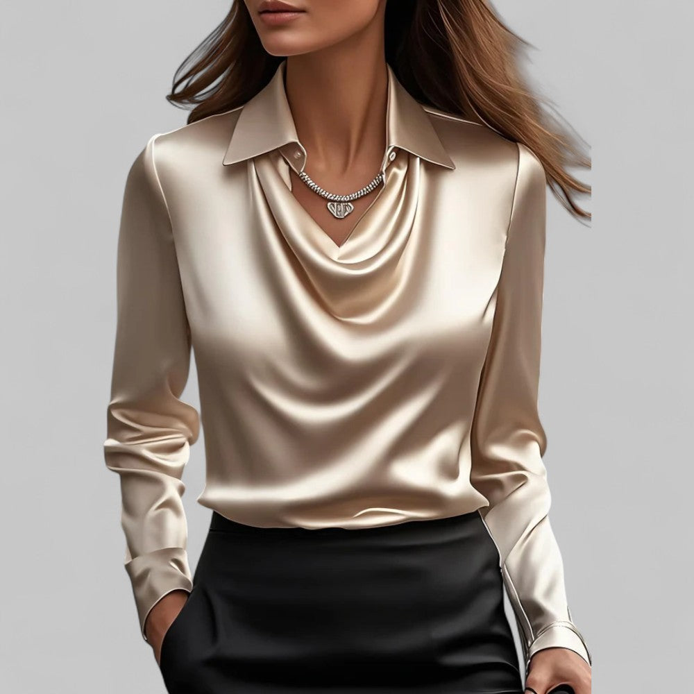 Victoria – Elegancka satynowa bluzka damska z lejącym dekoltem