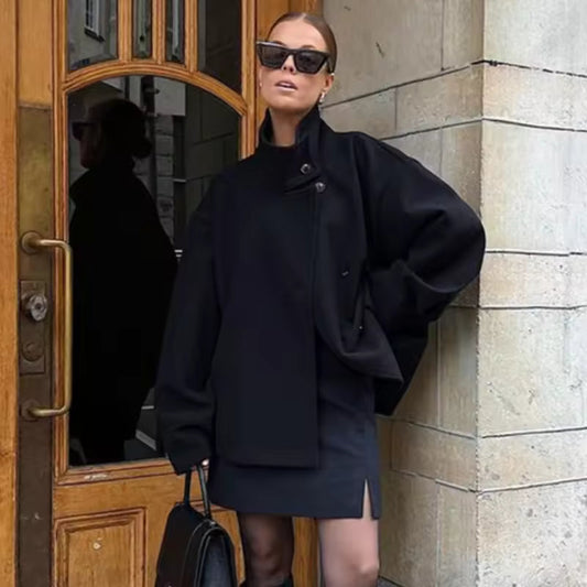 Zofia – Elegancki Płaszcz Damski o Nowoczesnym Kroju