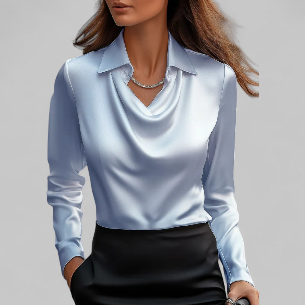 Victoria – Elegancka satynowa bluzka damska z lejącym dekoltem