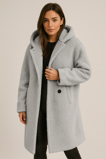 Alba – Miękki Płaszcz z Kapturem o Prostym Kroju
