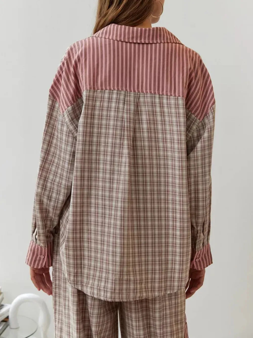 Luna - Koszula damska oversize w paski z kontrastowymi detalami