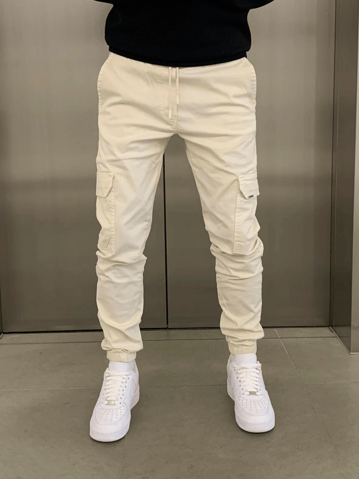 Tomasz – Męskie Spodnie Cargo Slim Fit z Elastycznym Pasem