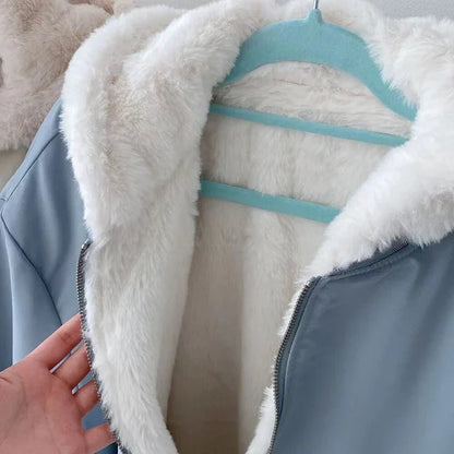 Alicja – Damska ocieplana kurtka o luźnym kroju z miękkim kożuchem wewnątrz