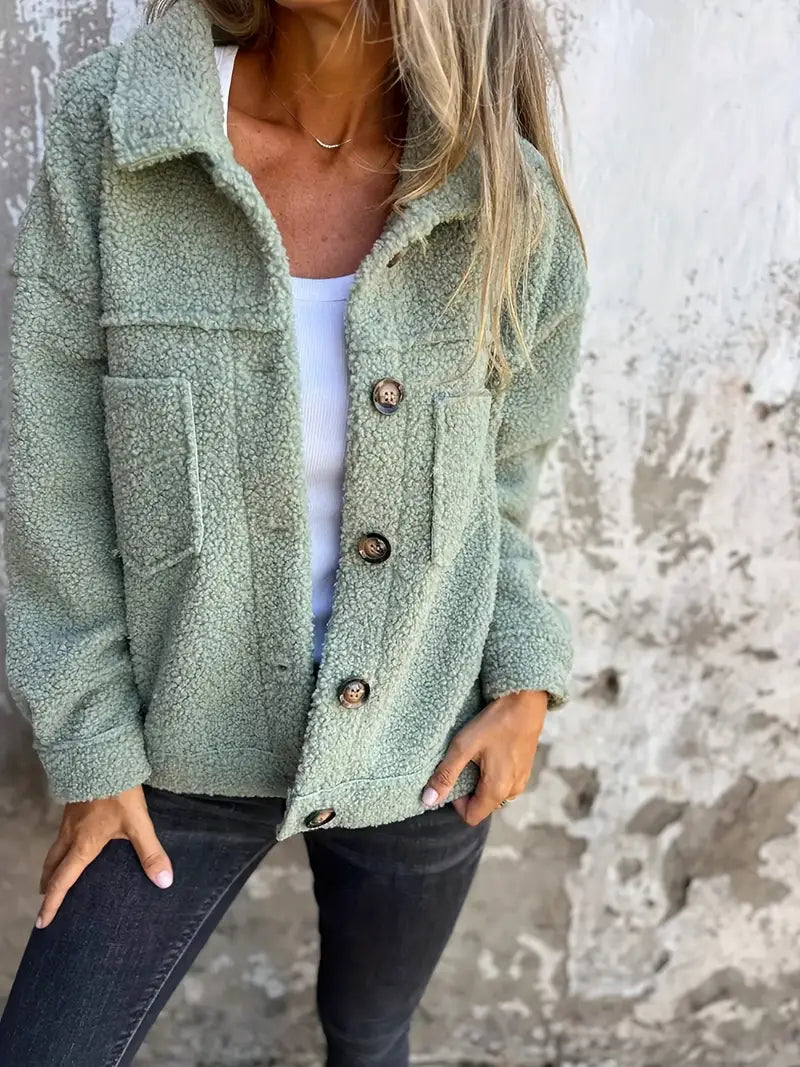 Nora - Damska kurtka typu teddy oversize z guzikami