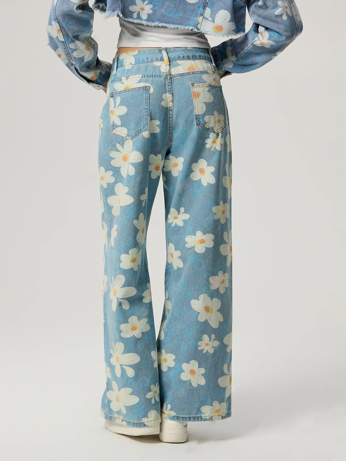 Lily – Women Floral Print Wide-Leg Trousers - Image 2