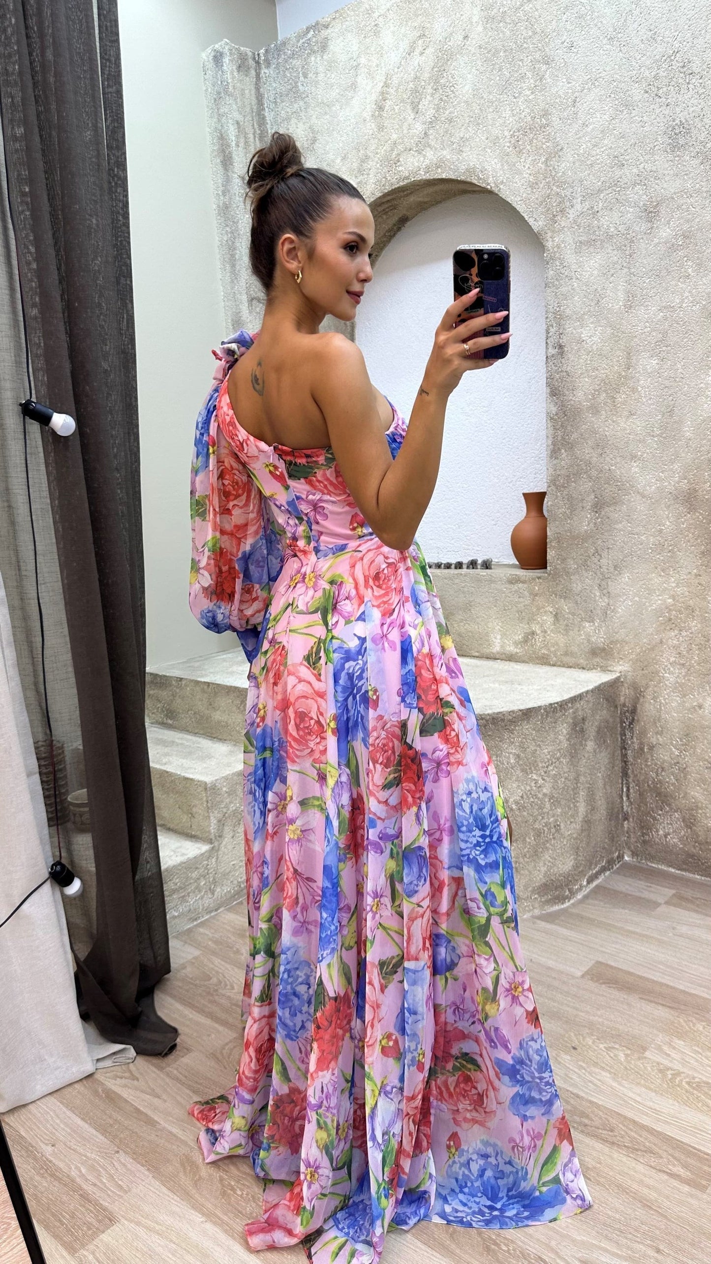 Mila – Elegant Flowy Shoulder Dress for Summer Events - Image 2