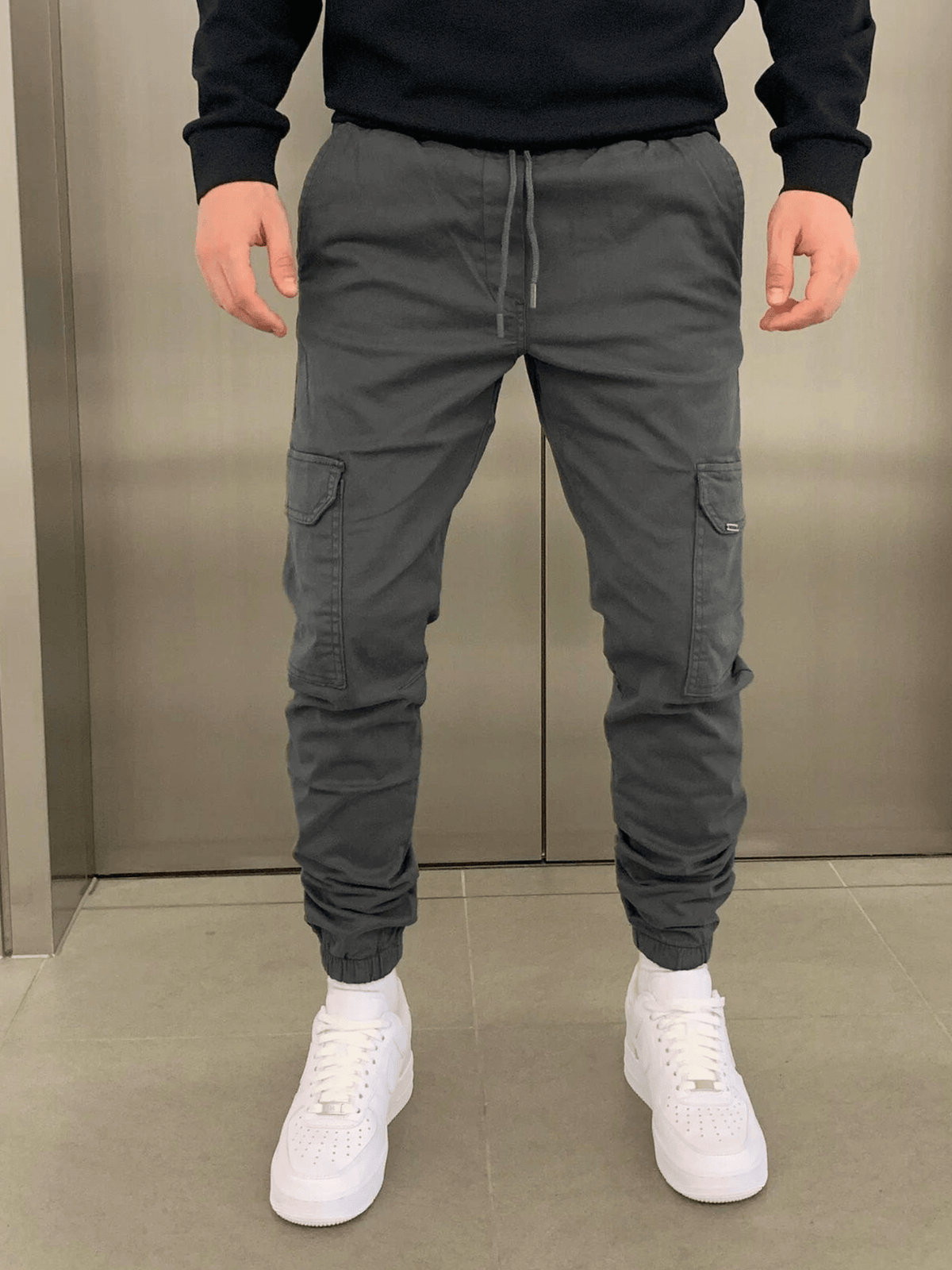 Tomasz – Męskie Spodnie Cargo Slim Fit z Elastycznym Pasem