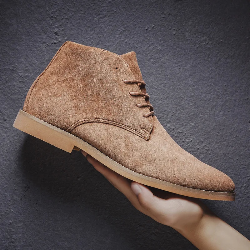 Paweł – Stylowe buty męskie z zamszu o klasycznym kroju