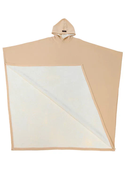 Natalia – Miękki koc z kapturem o przytulnym kroju