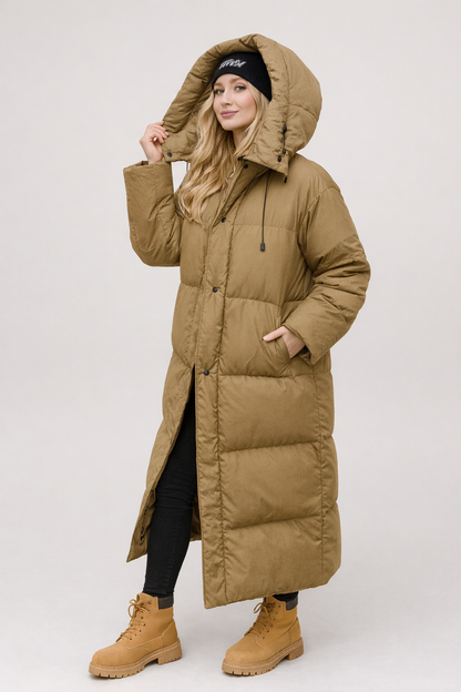 Claudia – Długa Pikowana Kurtka z Kapturem