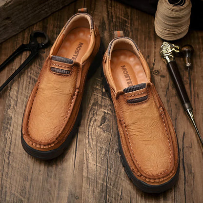 Adam – Męskie Wygodne Mokasyny Trekkingowe z Grubą Podeszwą