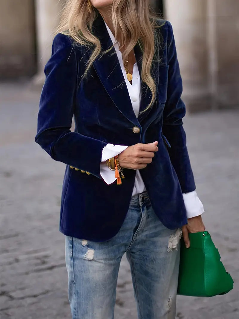 Elegant Velvet Blazer for Women – Stylish & Comfortable 9