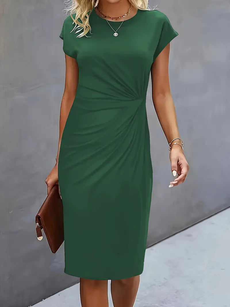 Claudia – Lniana sukienka midi o eleganckim, dopasowanym fasonie