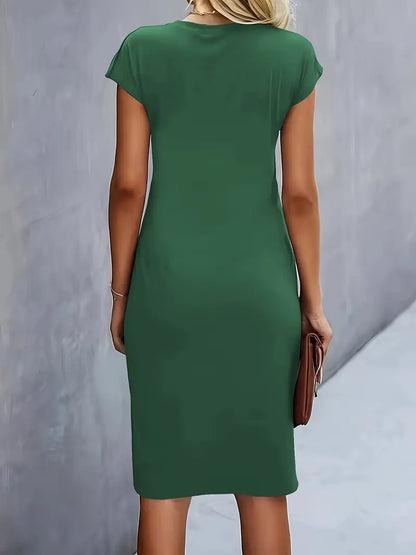 Claudia – Lniana sukienka midi o eleganckim, dopasowanym fasonie