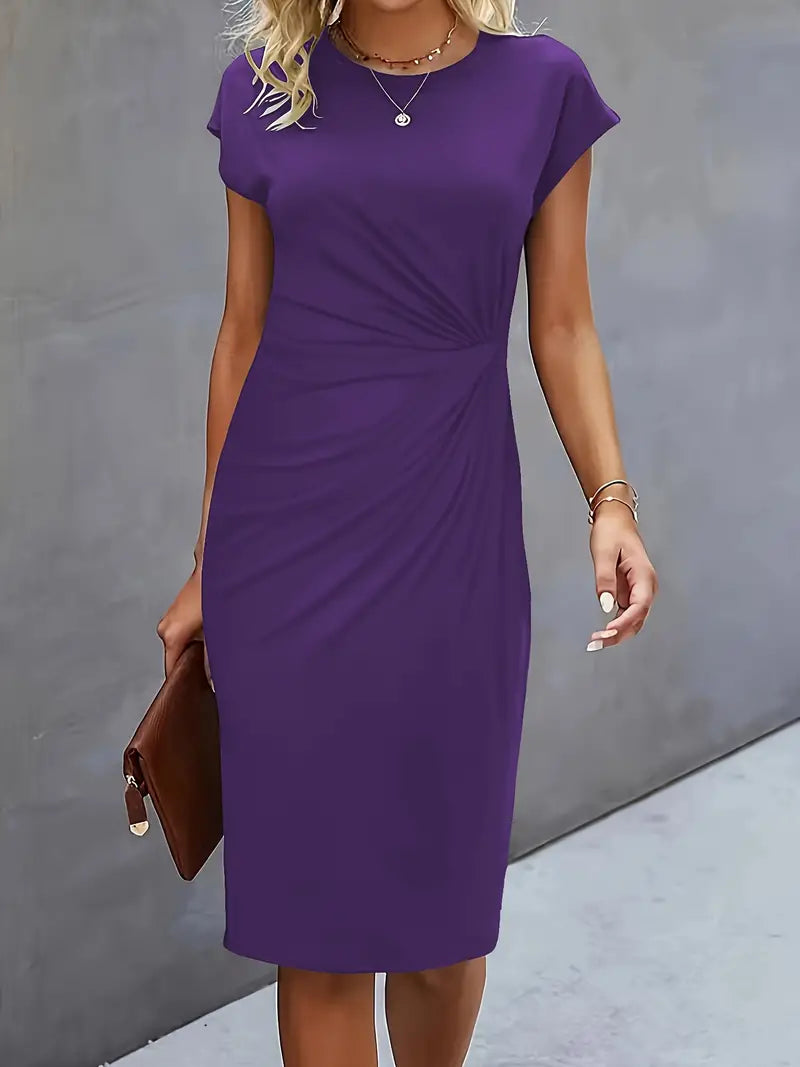 Claudia – Lniana sukienka midi o eleganckim, dopasowanym fasonie