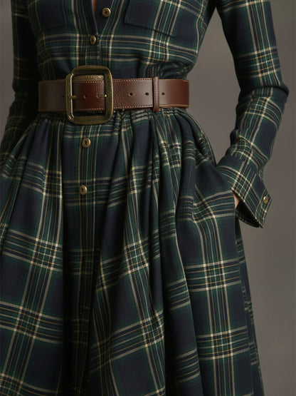 Helena – Damska długa sukienka koszulowa w kratę