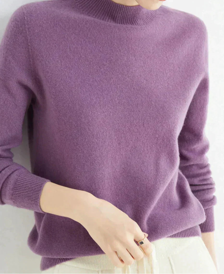 Sweter damski z okrągłym dekoltem i długim rękawem - 24 - Livia-Moda