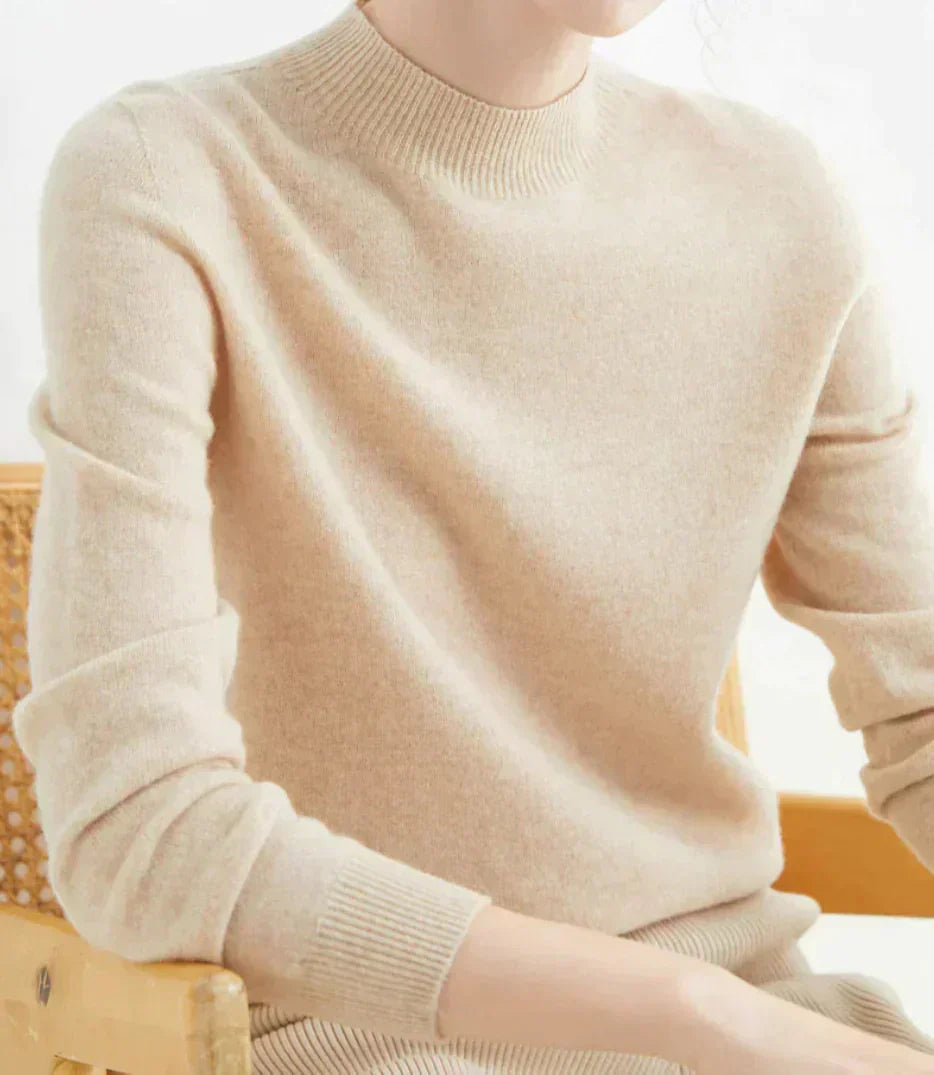 Sweter damski z okrągłym dekoltem i długim rękawem - 25 - Livia-Moda