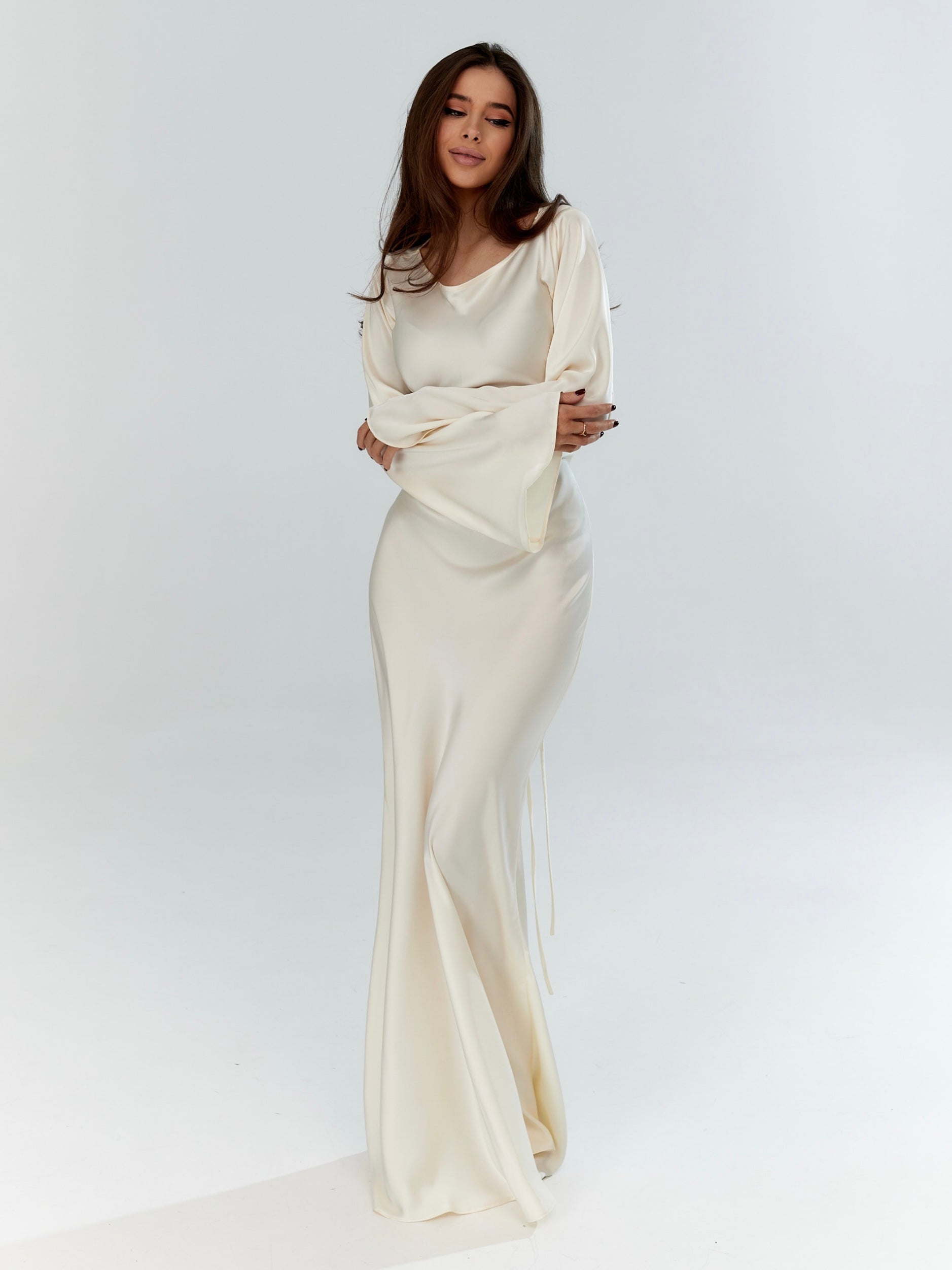 Clara – Elegant Long-sleeved Dress for Women - Image 1