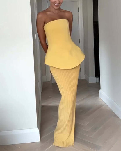 Liora – Damska sukienka maxi bez ramiączek w kolorze żółtym