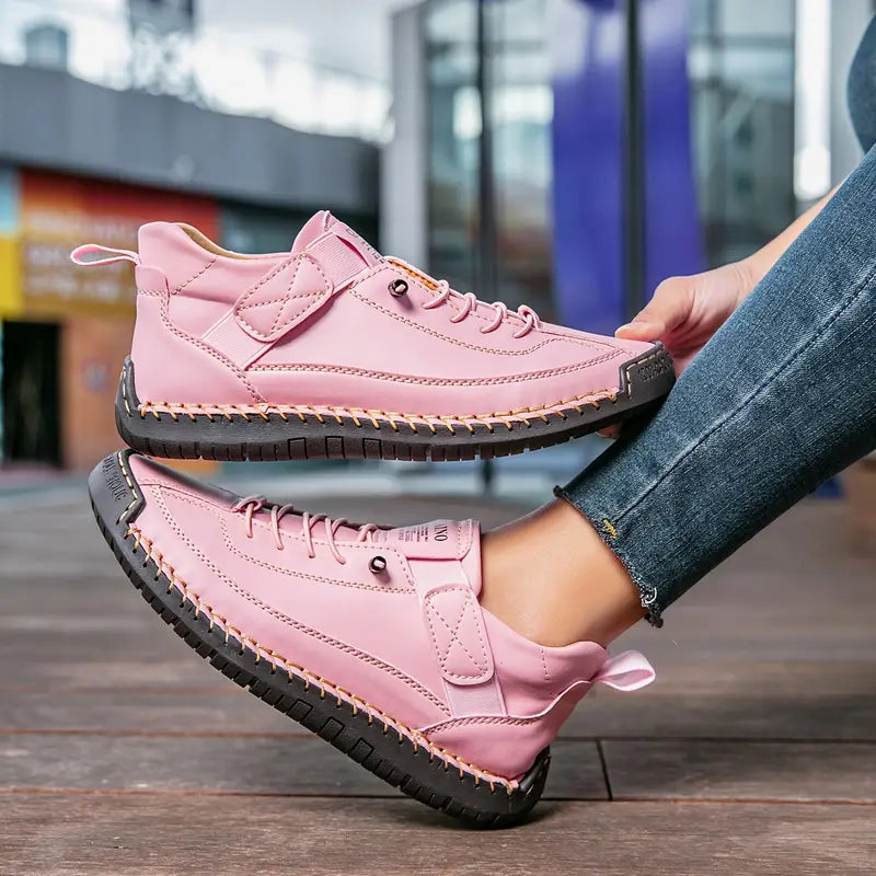 Mara – Damskie sneakersy o sportowym kroju z kontrastowymi przeszyciami