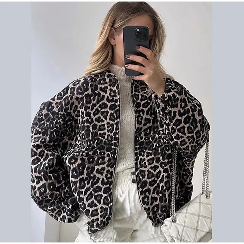 Leona - Kurtka damska w panterkę oversize z długim rękawem