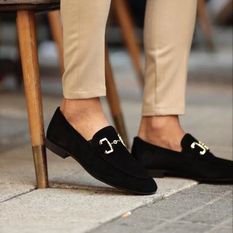 Loafersy damskie czarne z elegancką klamrą - 1 - Livia-Moda