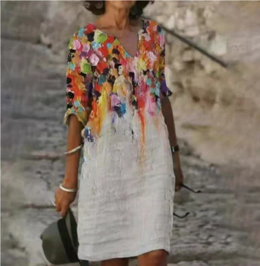 Marie – Midi-Kleid für Damen mit Blumenmuster und V-Ausschnitt - Image 4