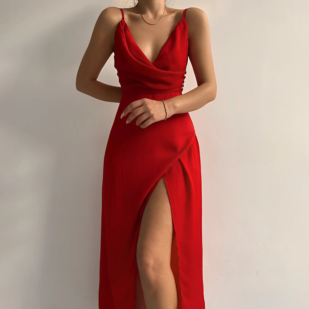 Aria – Elegancka satynowa sukienka maxi na ramiączkach dla kobiet