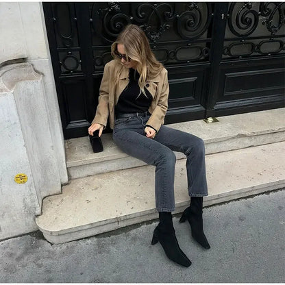 Amara - Krótka kurtka z zamszu dla kobiet