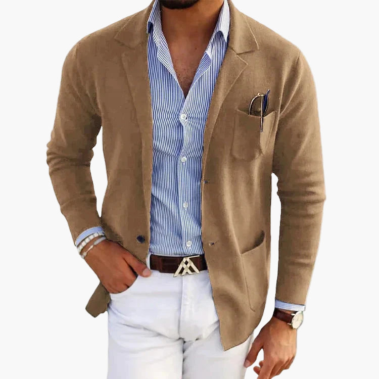 Męska marynarka o kroju Tailored-Fit z zapięciem na jeden guzik - J&B; - 2 - Livia-Moda