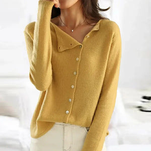 Amélie – Elegancki sweter z asymetrycznym zapięciem
