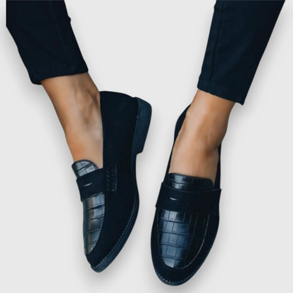 Helga – Stylish Handmade Loafers - Image 1