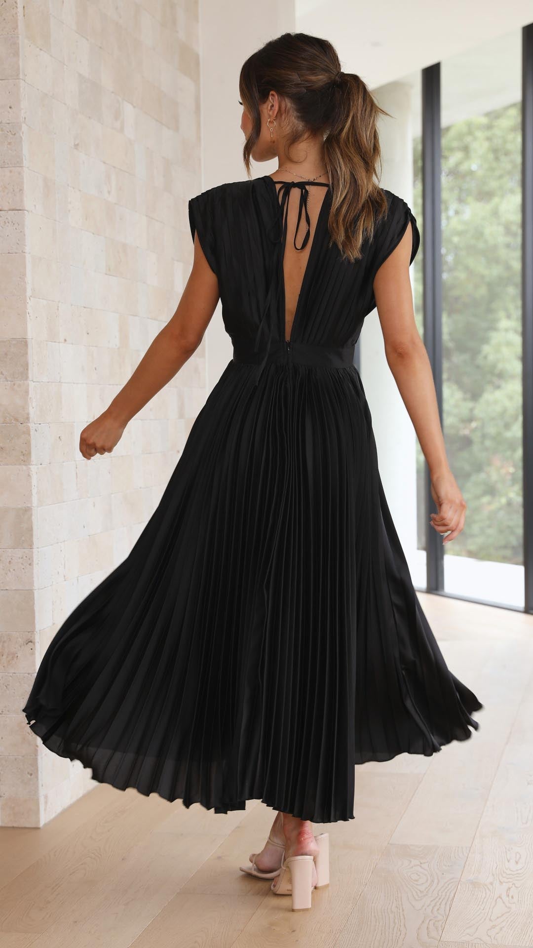 Paula – Women Pleated Maxi Dress - Image 19
