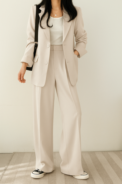 Daniela – Tailored Two-Piece Suit for Women - Image 3