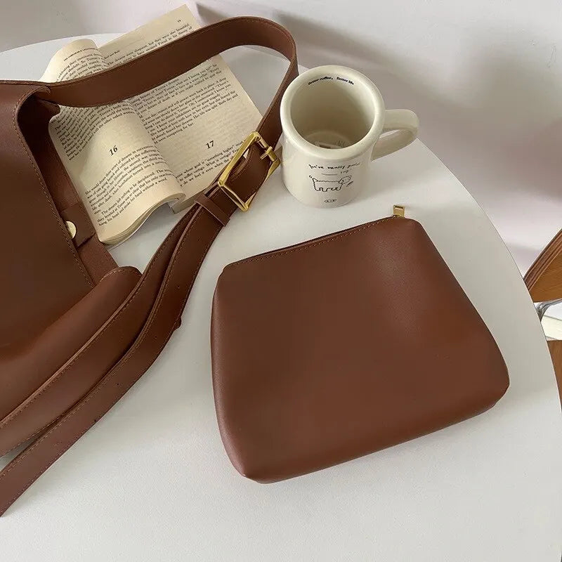 Aria - Vegan Leather Minimalist Shoulder Bag - Image 4