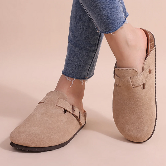 Petra – Slip-On-Clogs für Damen aus Wildleder - Image 1