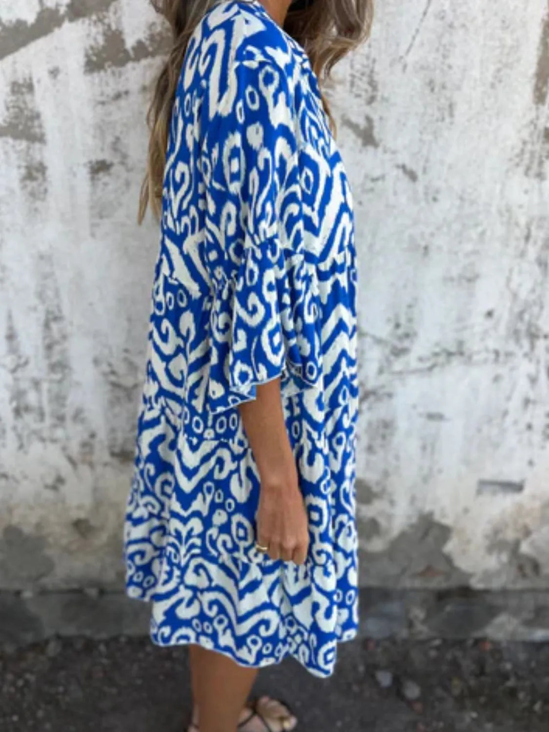Lea – Sommerkleid für Damen mit Blumenmuster - Image 9