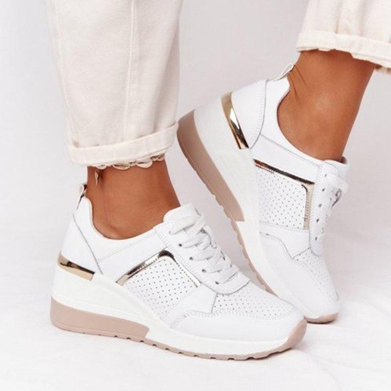 Clara – Damskie sportowe sneakersy na koturnie