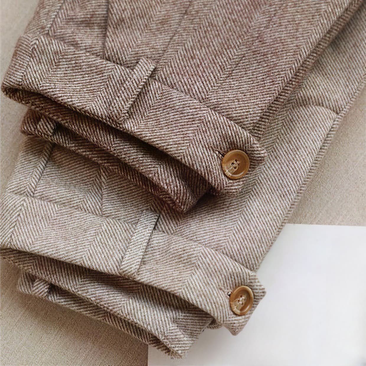 Dominik – Klasyczne Wełniane Spodnie Damskie o Prostej Nodzie