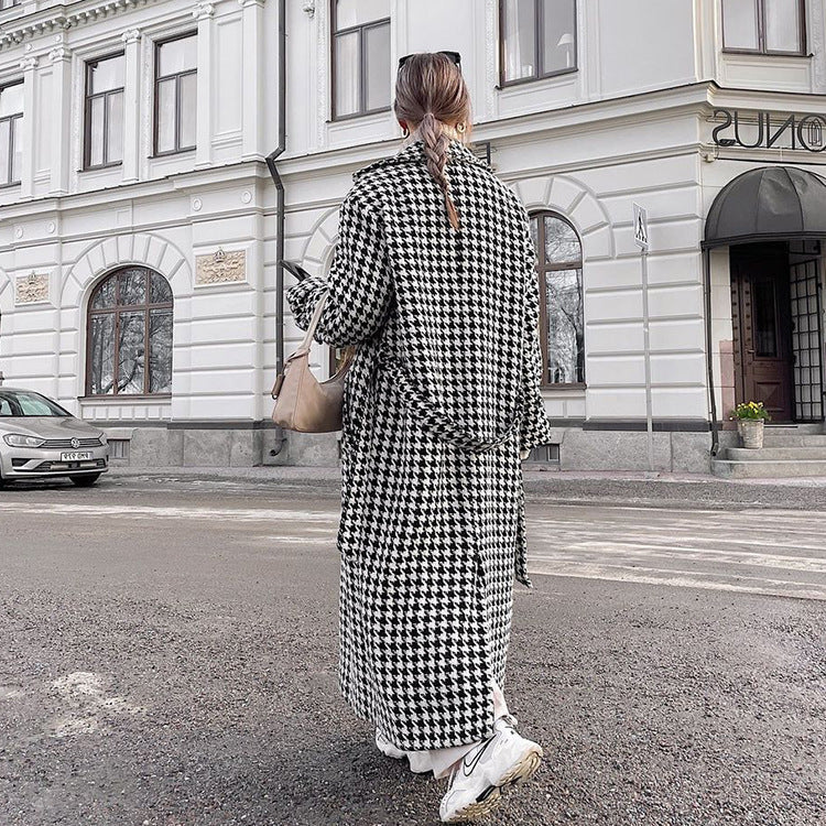 Anna - Płaszcz damski zimowy długi w pepitkę