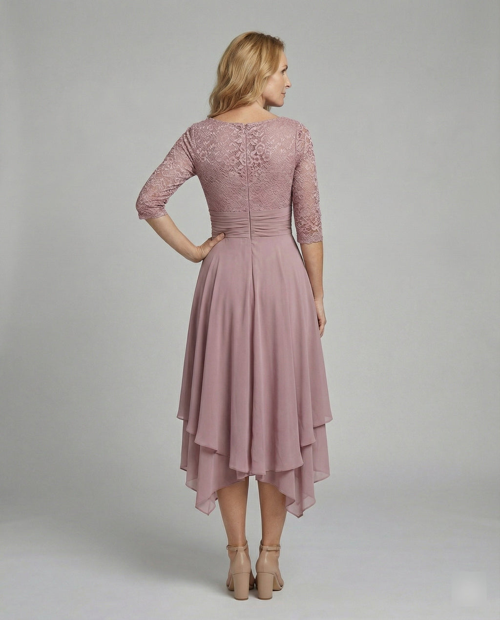 Gabriele – Elegant Loose Fit Chic  Dress for Women - Image 4