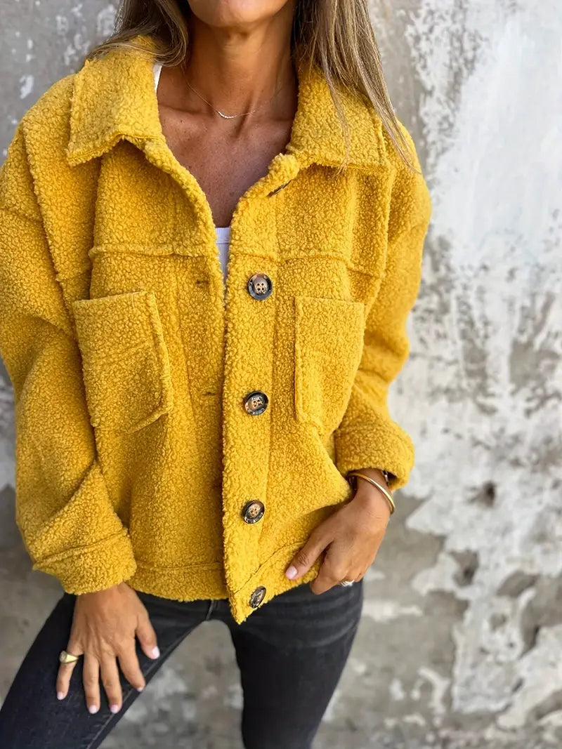Nora - Damska kurtka typu teddy oversize z guzikami
