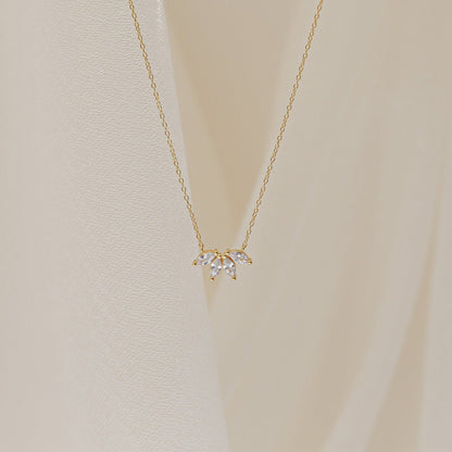 Anja – Elegant Minimalist Floral Necklace - Image 5