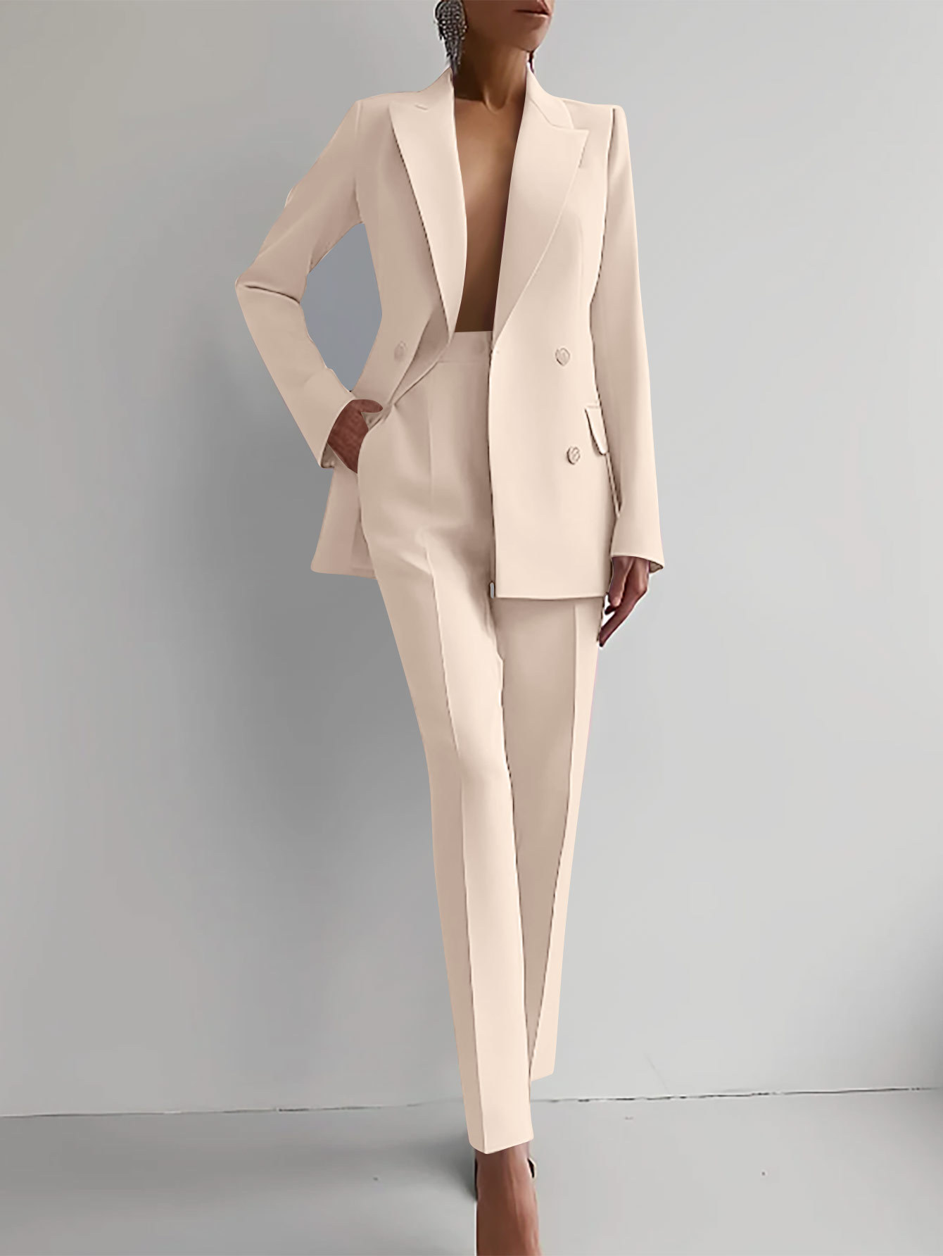 Carlotta – Elegant Women's Suit - Image 8