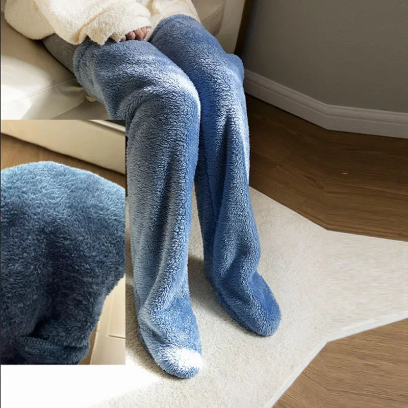 Clara – Ciepłe skarpety do kolan z polarową wyściółką na zimę