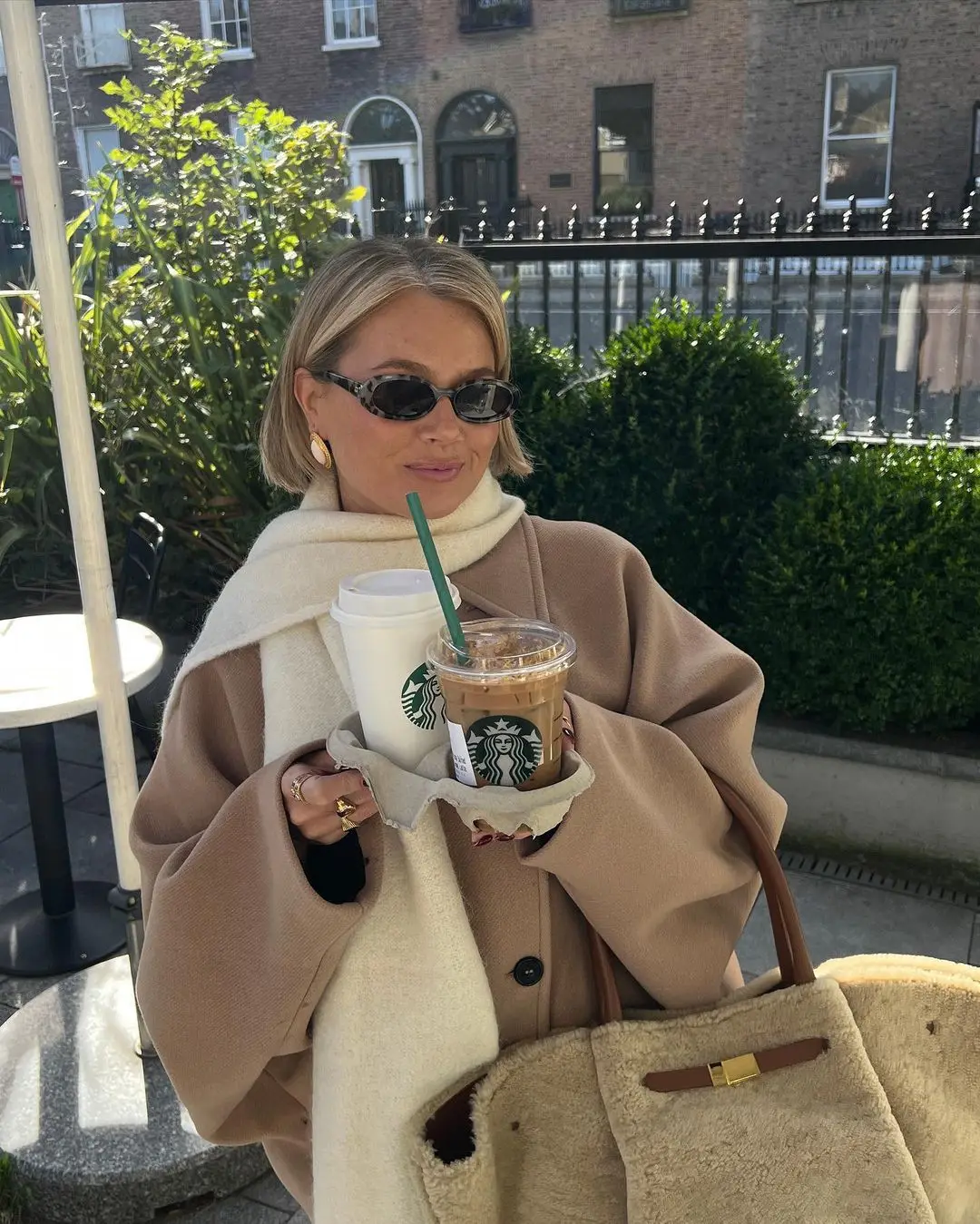 Klaudia – Oversize Płaszcz Wełniany Damski