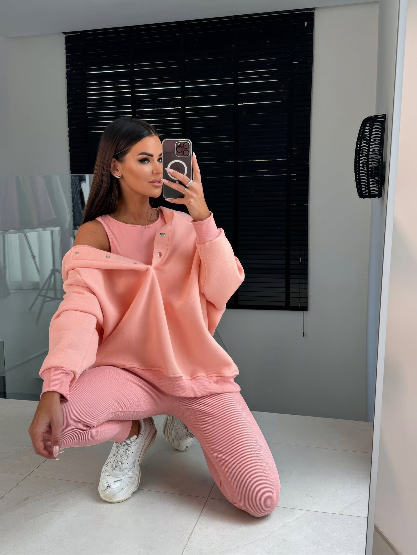 Lena – Damski Dres Dwuczęściowy z Bluzy Oversize i Legginsów