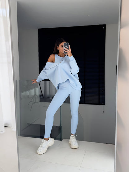 Lena – Damski Dres Dwuczęściowy z Bluzy Oversize i Legginsów